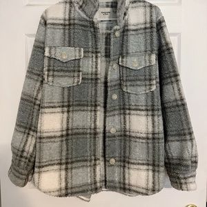 Abercrombie & Fitch Gray and White Plaid Teddy Jacket